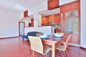 Vittorio Veneto Central Apartment - Facing Station Salerno